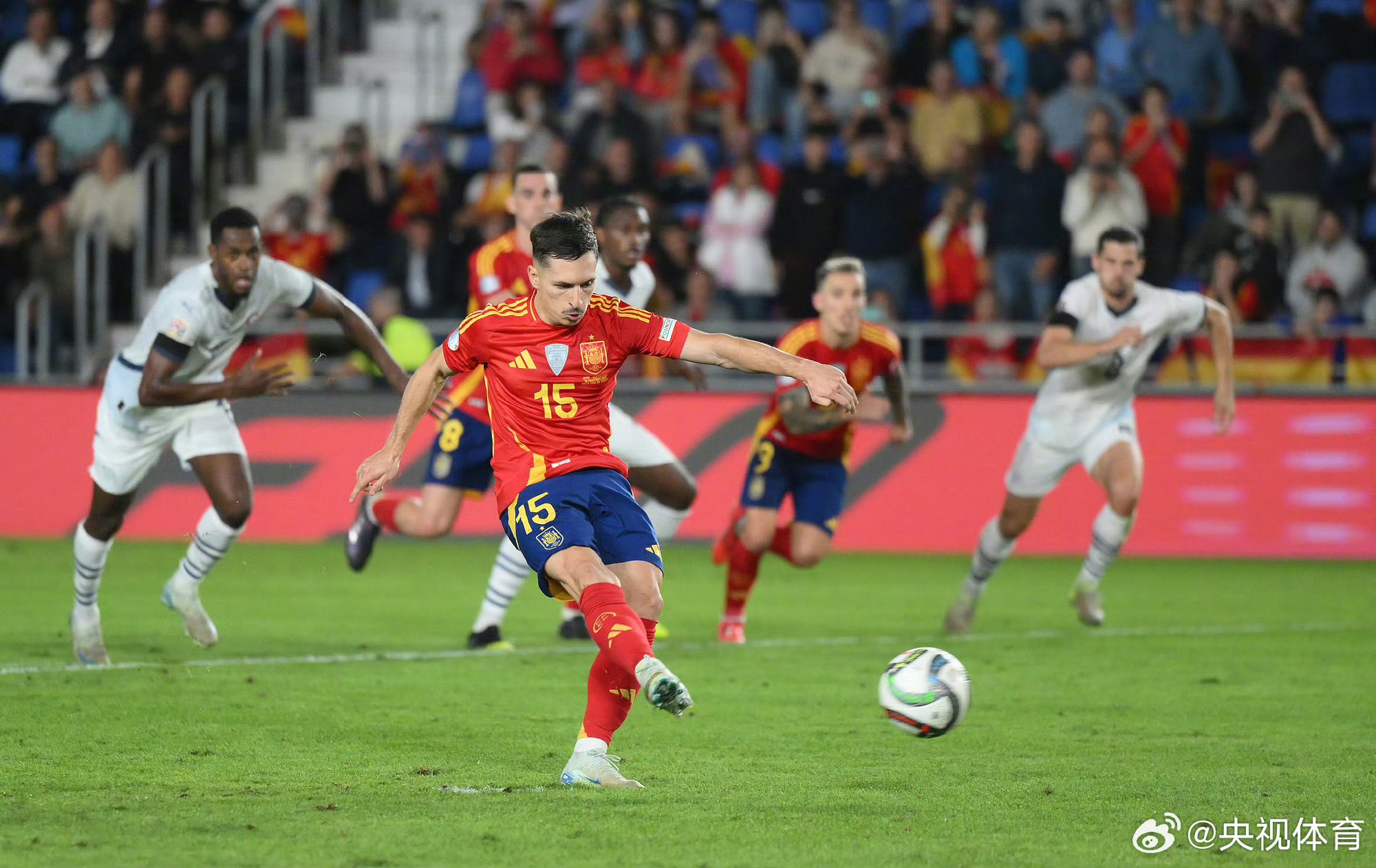 开云在线登录-法国擒梅西队,晋级欧锦赛半决赛视频